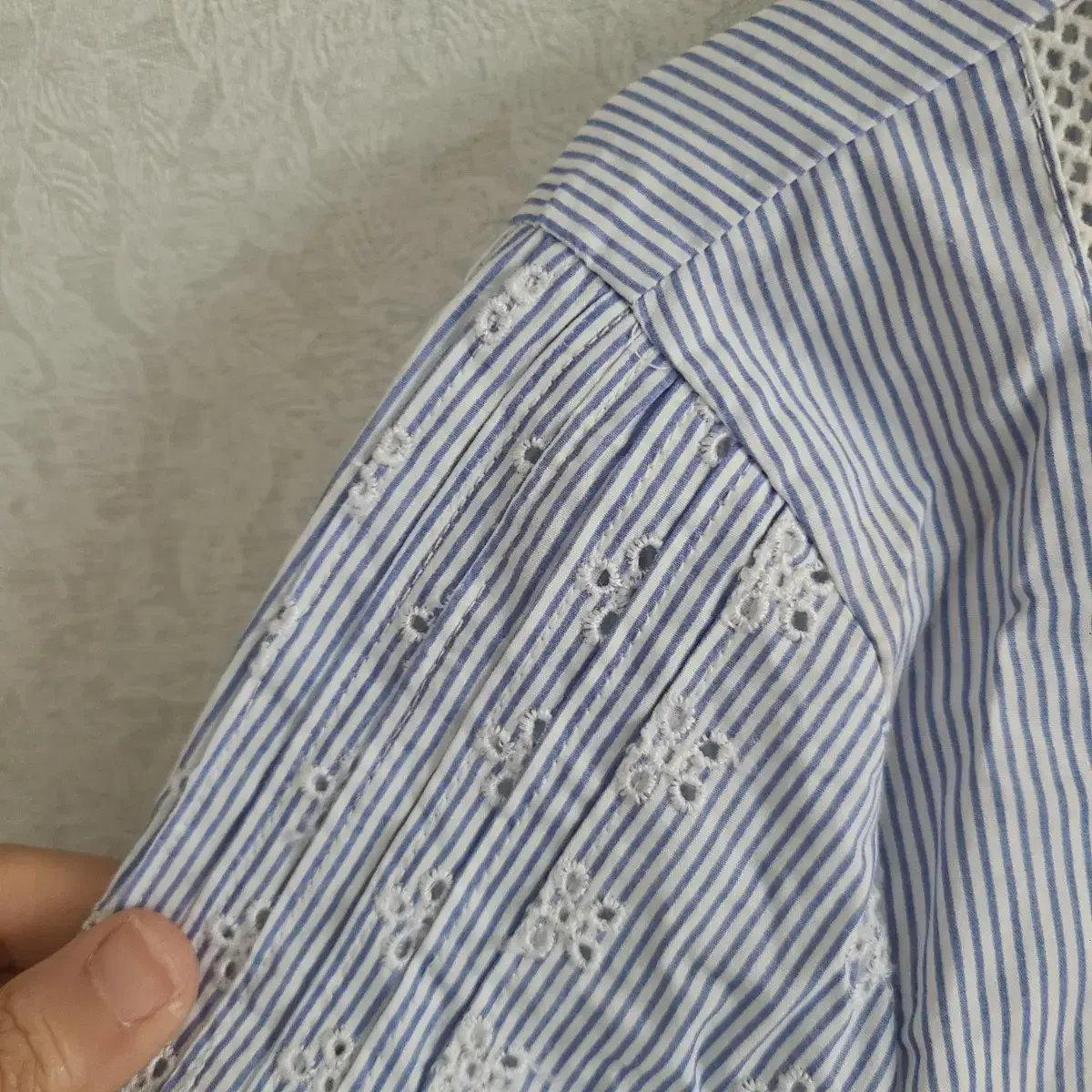 thumbnail-4